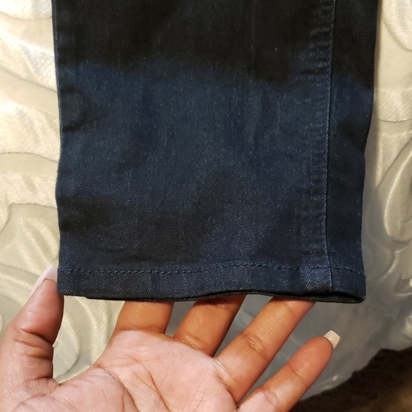 Jeans - Picture 2 of 5